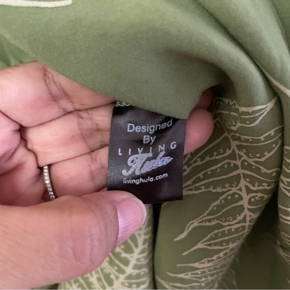 Living Hula Hawaiian Top Blouse Tuniic Laua'e Fern Green Pockets Sz M/L B7 - Picture 6 of 11